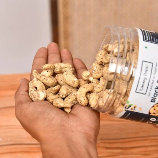 Black Pepper Cashews