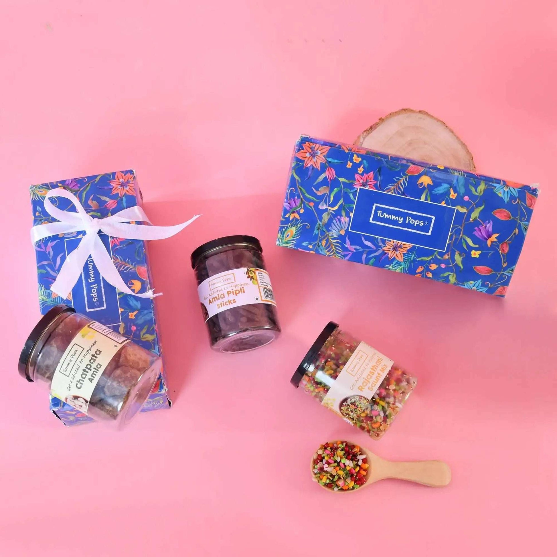 Tangy treats Diwali box - Fennel mix & Digestives in a Trio!