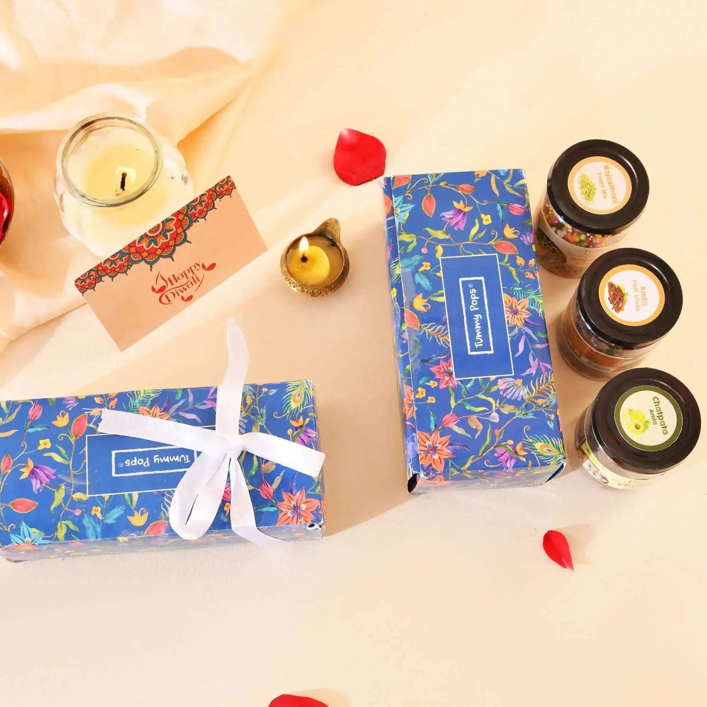 Tangy treats Diwali box - Fennel mix & Digestives in a Trio!