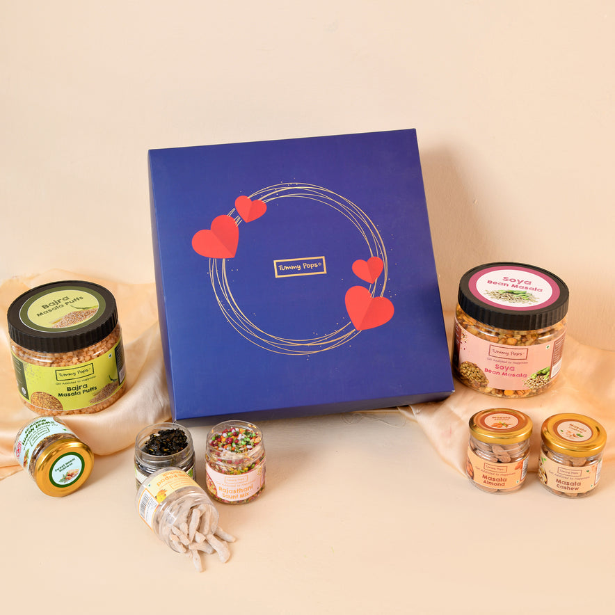 Spree Food Box - 8 jars of Dry fruits, Mouth fresheners & roasted snacks!